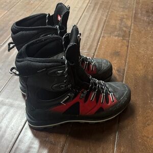 Men's Black and Red Trail Boots